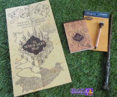 忍びの地図 レプリカ（フィルチの没収品店）で購入 とメモ ＆ スタンプ　USJ 「ハリー・ポッター エリア」 Harry Potter Marauder’s Map