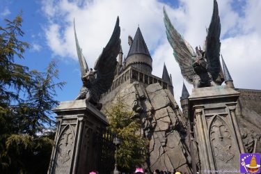 Hogwarts School of Witchcraft and Wizardry gates (USJ Harry Potter area).