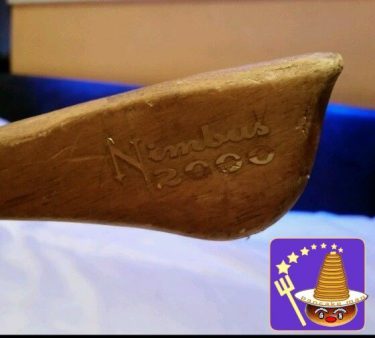 Nimbus 2000 authentic (used for filming the movie) for sale on eBay, UK! Approx 510,000 yen (3000 GBP)!