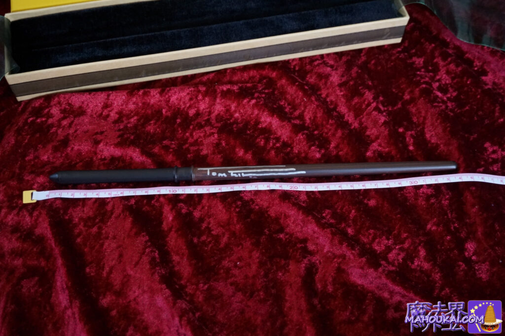 'Draco Malfoy' wand Purchase report Signed by actor Tom Felton, feeling like a Foy Foy... (Halicon 9 signing) Noble Collection replica collectibles.