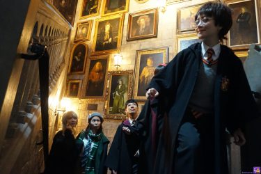 NHK TV [Haripotanuma] 6 Nov 2018 USJ 'Harry Potter Area' location section report â™ª for TV filming in Haripota costume.