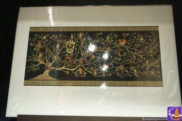 The Black family tree tapestry from Harriotta is finally on sale at USJ! ?minalima, Beverly Hills Gifts.