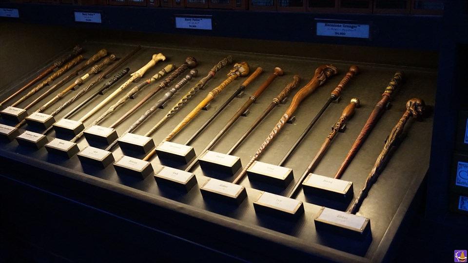 ハリーポッターエリア オリバンダー杖店 マジカルワンド 全種類紹介！キャラクター杖 7種類 全部で20種類（USJ）│魔法界ドットコム（魔法界ブログ）ハリーポッター＆ファンタスティックビースト