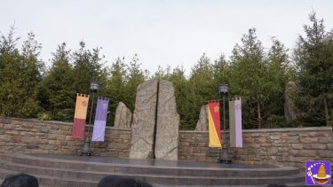 5. 'Wand Study' New show in USJ's Harry Potter Area! Hogwarts students practising magic spells with wands!