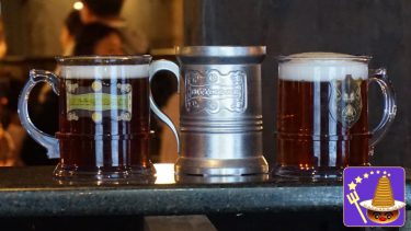 Birth of premium cups in Butterbeer... silver mugs that look like replicas of the Halliburton films, 4,500 yen.