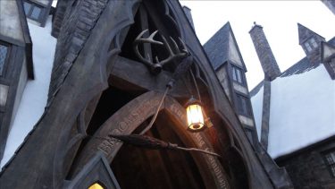 [Old story] 60-minute wait to get in at Three Broomsticks! How to get in without queuing up! Hogsmeade Village, USJ, Harriotta.