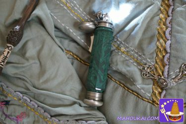 Dumbledore's magical tool 'Put-Out Lighter (Put-Out/Deluminator)' (Noble Collection) at Wizacolle... (Harriotta replica collectibles).
