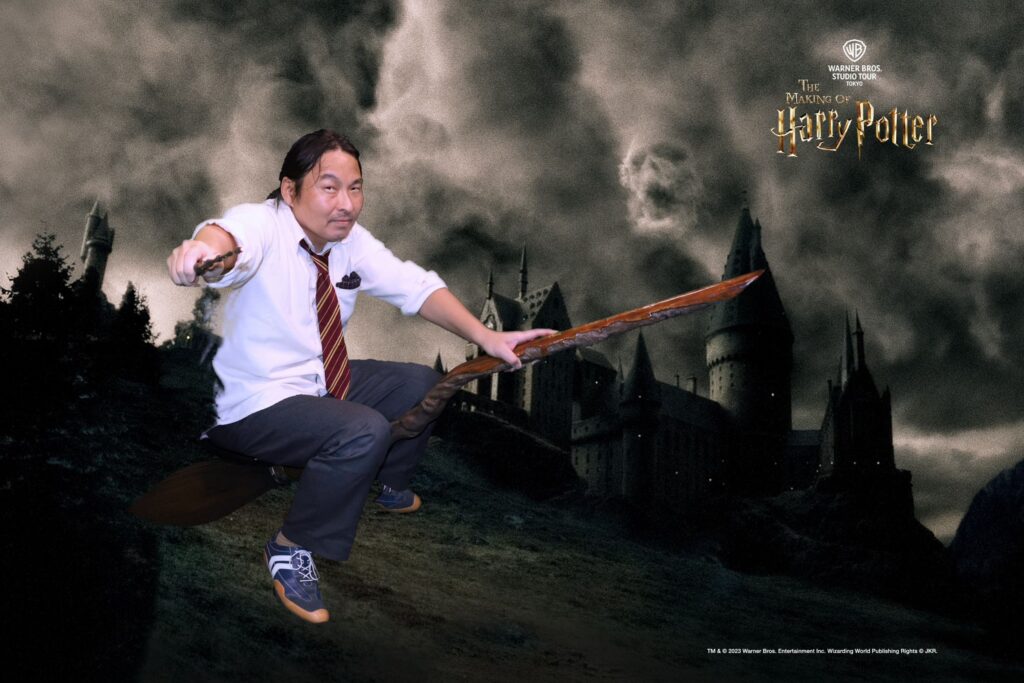 Downloadable photo｜Flight on a Broomstick Harry Potter 'Studio Tour Tokyo'.