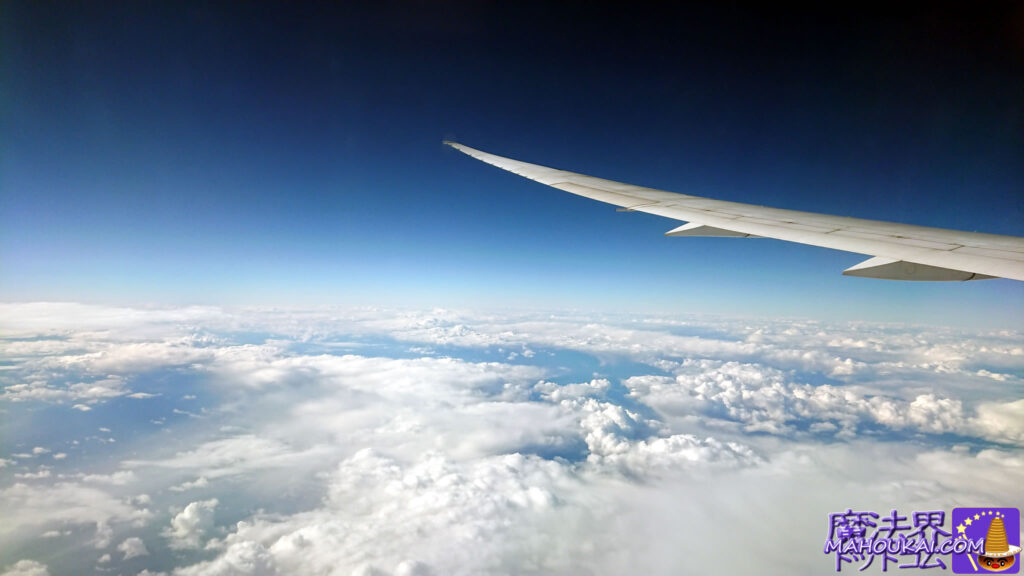 綺麗な雲上の景色 関西空港 　イギリス ハリー・ポッター旅行
