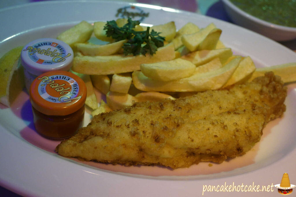 『Poppie's Fish & Chips, Soho』ポピーズ　フィッシュ＆チップス　英国ロンドン｜イギリス ハリー・ポッター旅行