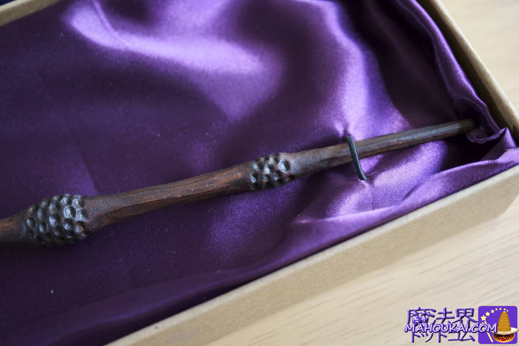 ダンブルドア校長の杖 木製レプリカ 新製品 ハリー・ポッター ショップ Professor Dumbledore's Wooden Wand
