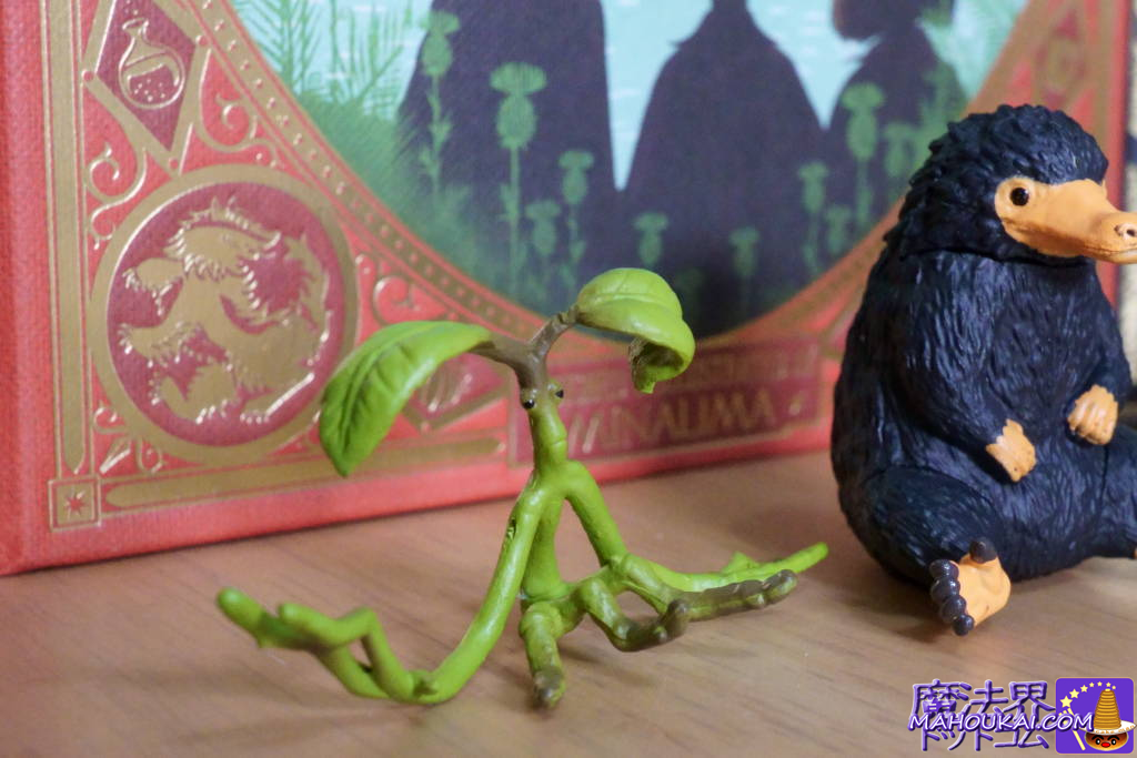 Pickett (Bowtruckle) Magical Creatures Collection (Fantabi).