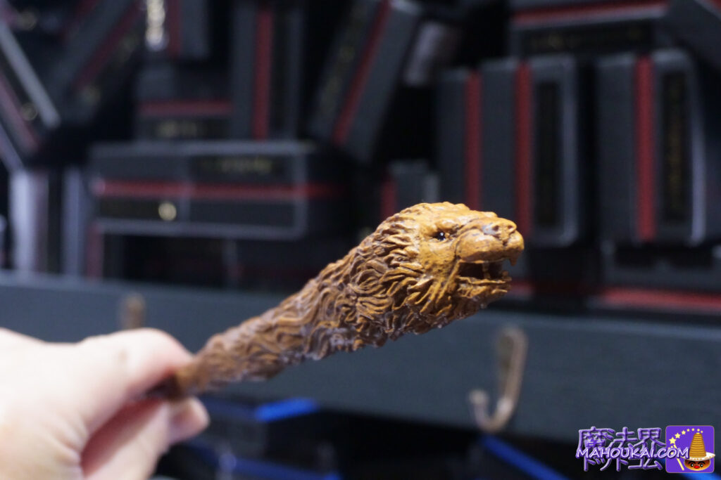 Gryffindor Lion's Wand (motif wand) 'Harry Potter Studio Tour Tokyo' (former Toshimaen) merchandise shop.