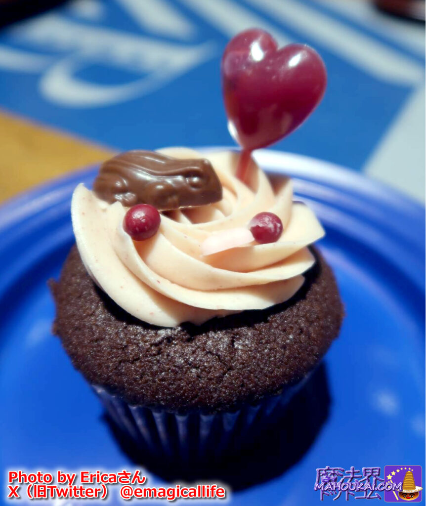 「ハリー・ポッター スタジオツアー東京」のチョコレートフロッグカフェにバレンタインのカップケーキが登場