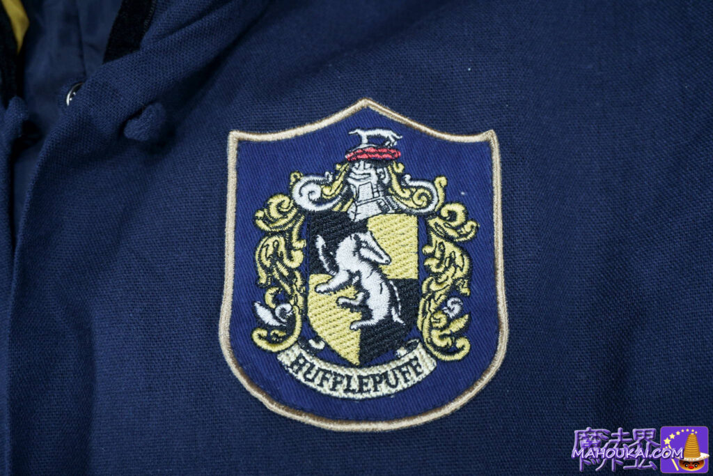 エピック・ユニバース ホグワーツ4寮ローブ ファンタビ時代の制服アイテム 徹底解説