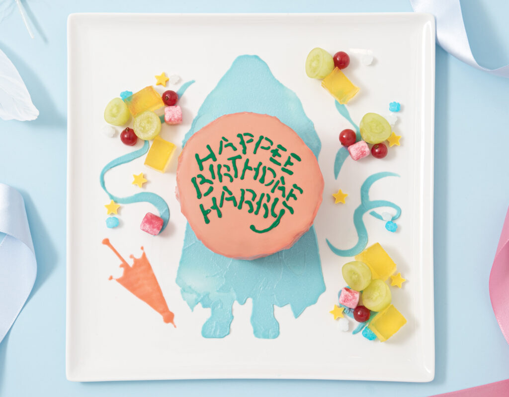 HAPPEE BIRTHDAE サプライズケーキ(スイーツ)2025年7月18日(金)~8月31日(日)ハリー・ポッター カフェ