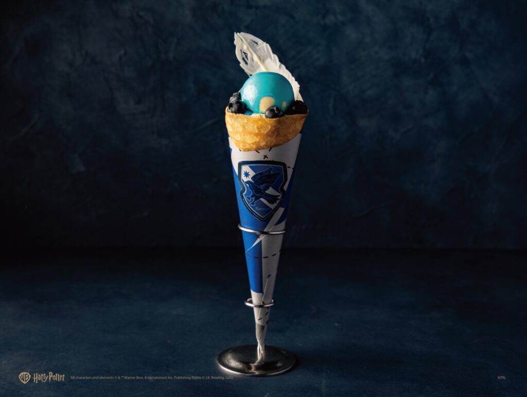 コラボレーションアイテム・メニュー 17 Caféホグワーツ4寮クレープ ニュウマン横浜