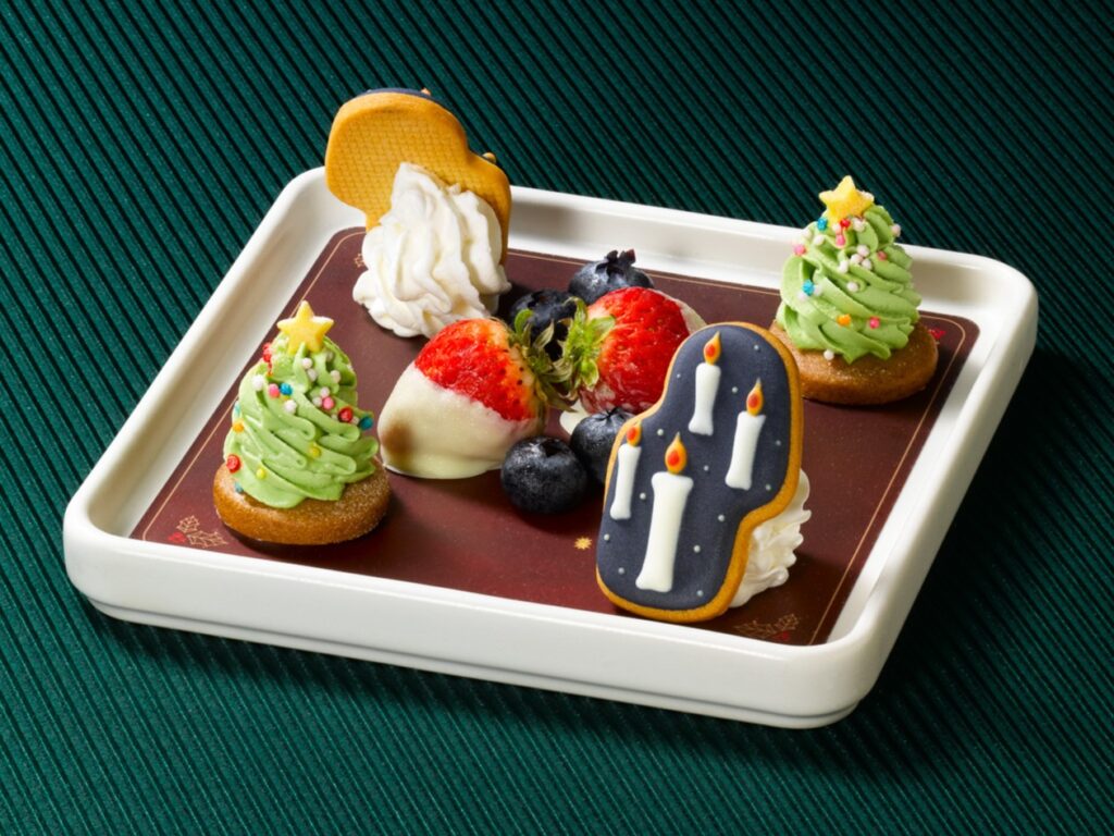 ハリポタツアー東京 クリスマスアフタヌーンテ&クリスマスメニュー登場!2025年11月8日(土)から2026年1月12日(月・祝)
