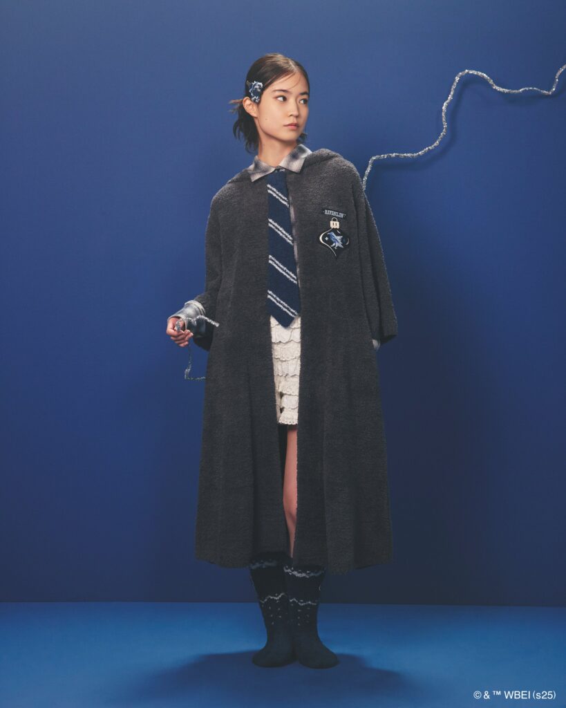 【新製品】SNIDEL HOME(スナイデル ホーム)」× Harry Potter(ハリー・ポッター) ニットウェアやローブ風ニットガウンなど新アイテムが登場♪2025年11月1日(土)~
