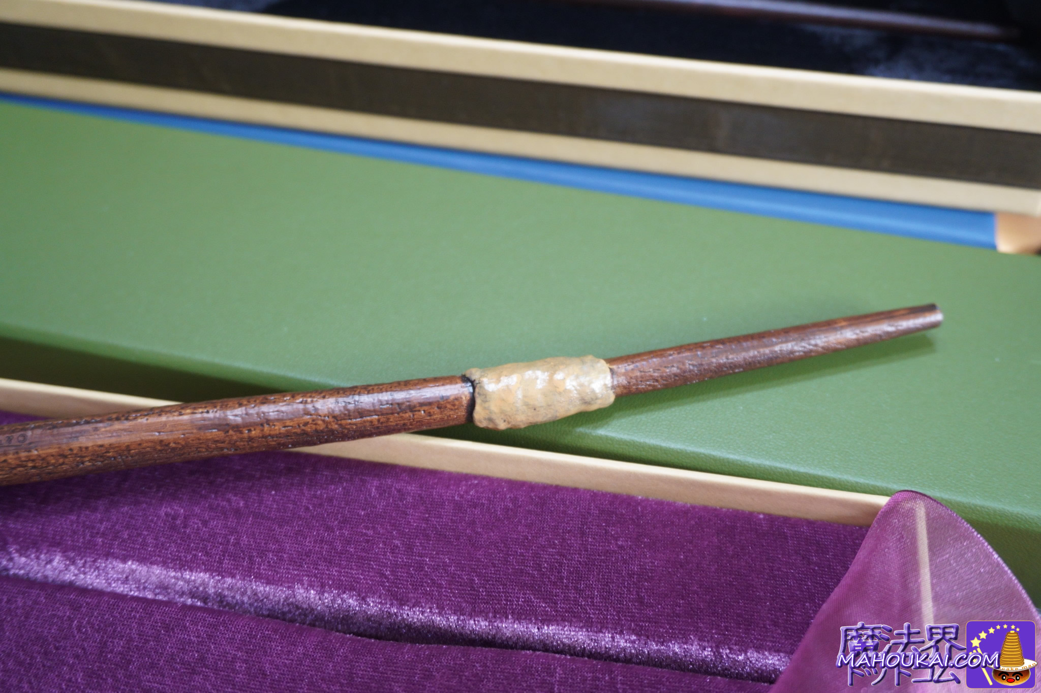 ハリー、ロン、ハーマイオニーの初期デザインの杖レプリカグッズ|ノーブルコレクション