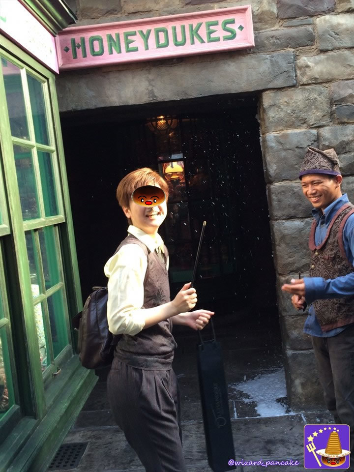 2016 HARRIPOTA masquerade 11 September Report 1: First appearance of Dr Sprout, Dr Lupin and the Death Eaters... (USJ Wizarding World) Wizard Pancake Man Dumbledore.