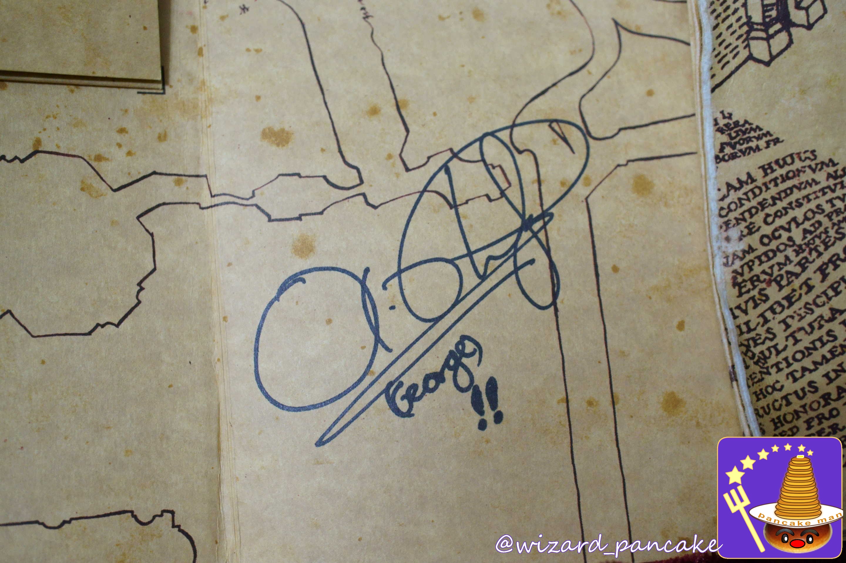 フェルプス兄弟（フレッド&ジョージ）のサインと忍びの地図 東京コミコン2018 ジョージ・ウィーズリーを演じたオリバー・フェルプスさんのサインですぞ♪