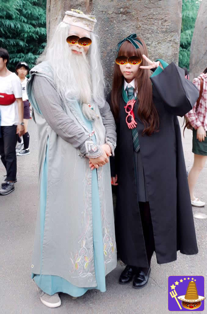  ● When you walk around USJ Hogsmeade and Hogwarts in Dumbledore (summer clothes version) 2nd Wizard Pancake Man.